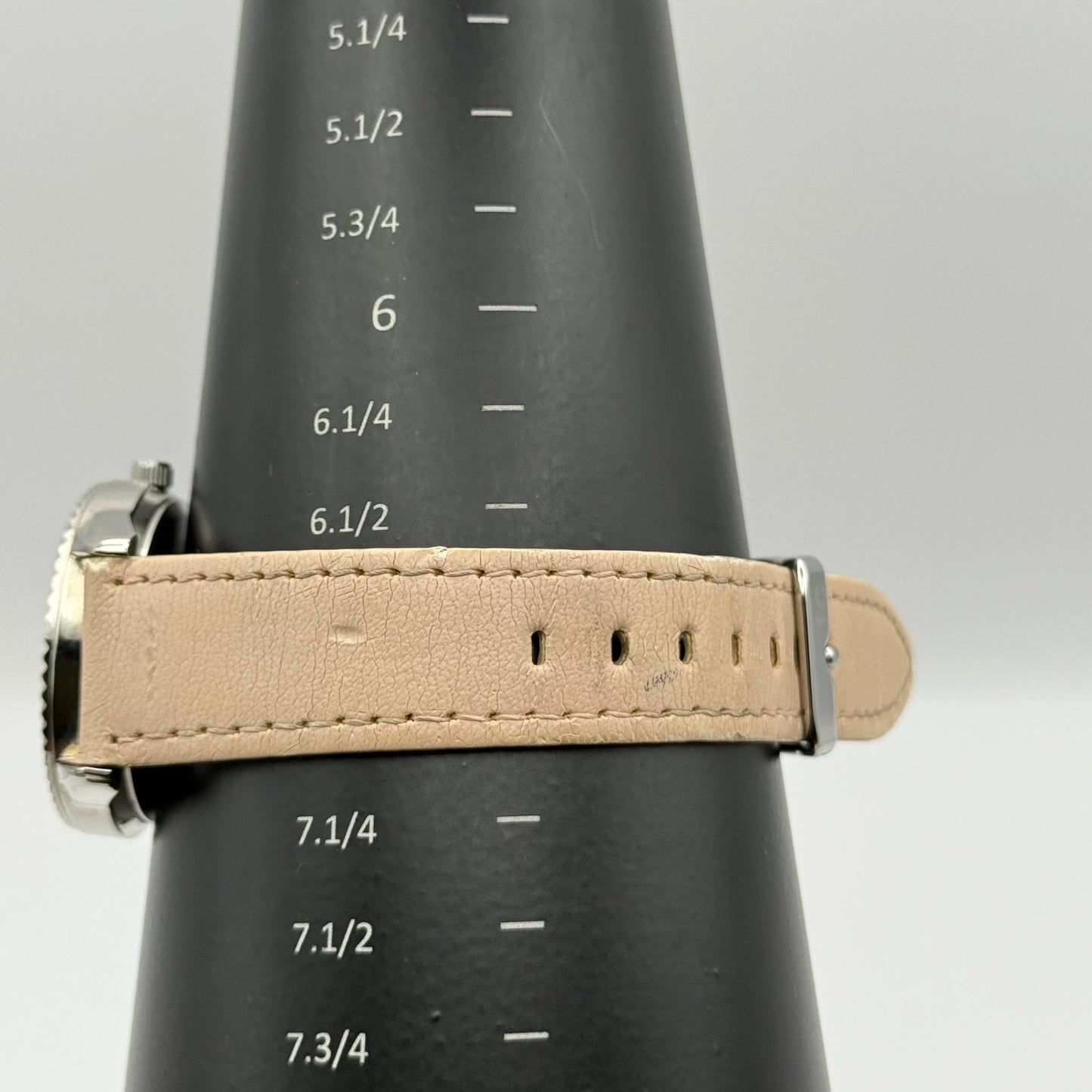 FCUK French Connection Time Ladies Quartz Watch Crystal Markers Working 33mm