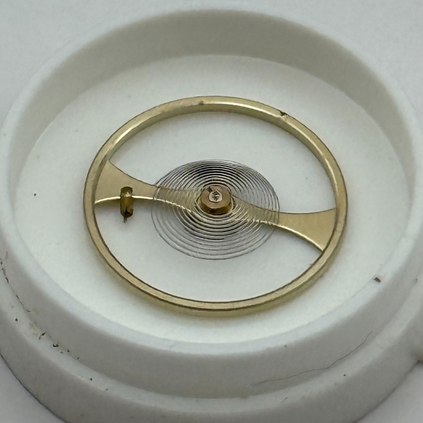 Oris 650 654 Balance Wheel Complete And Spring  11½’’’ 1513 M Watch Parts NOS