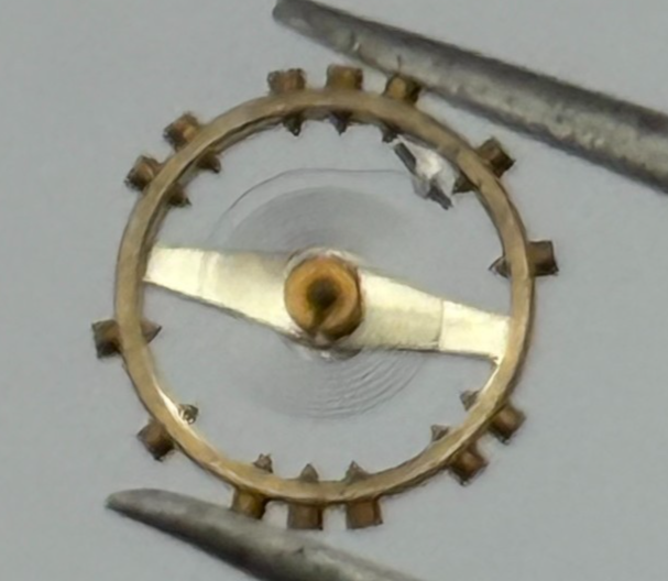 FEF 430 6600 Balance Wheel Complete And Spring 943 M Watch Movement Parts NOS