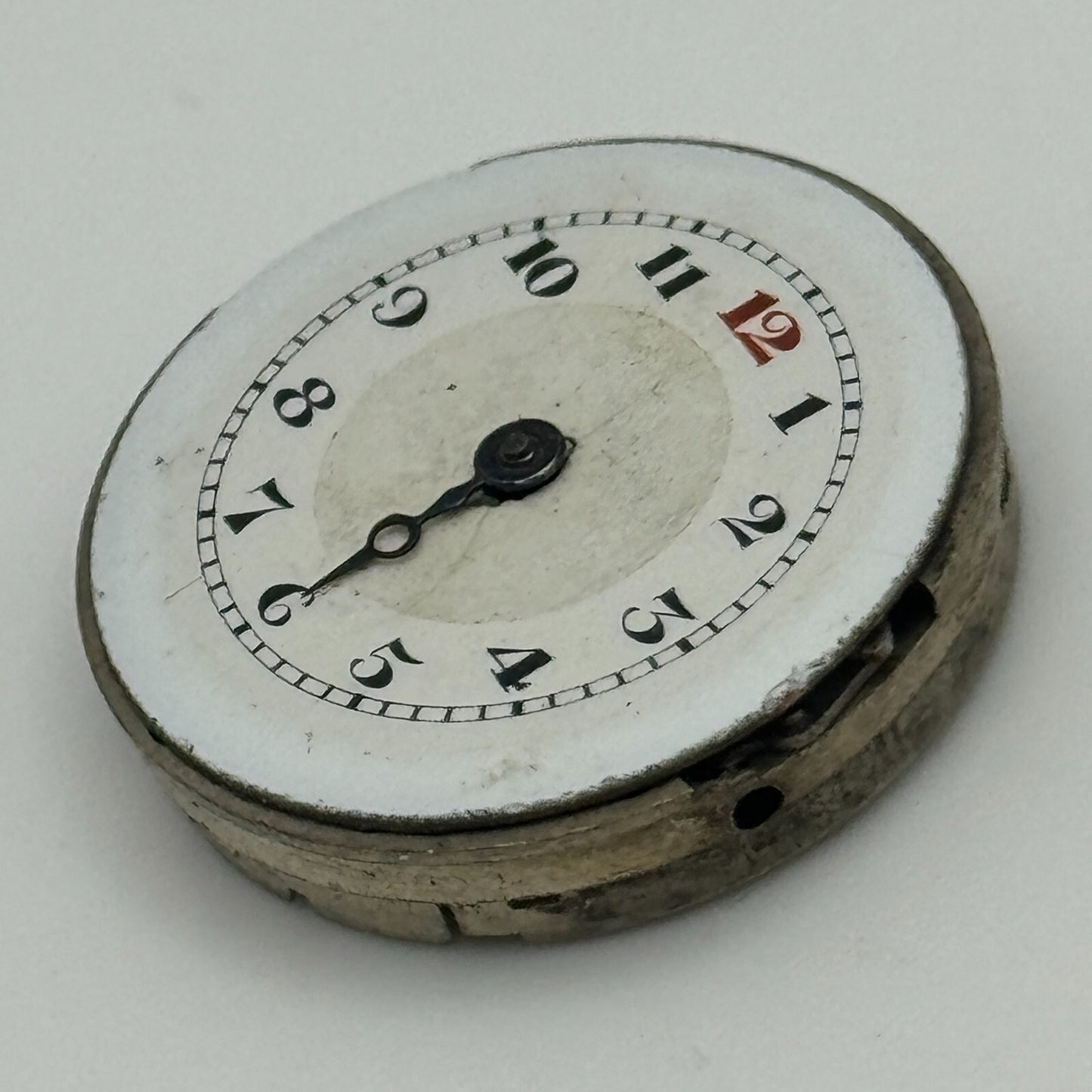 23.7mm Unidentified Porcelain Bullseye Dial Trench Watch Movement Manual Wind