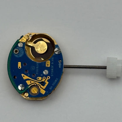 ETA 978.002 Quartz Watch Movement Incomplete Swiss Ladies Vintage Parts Repair