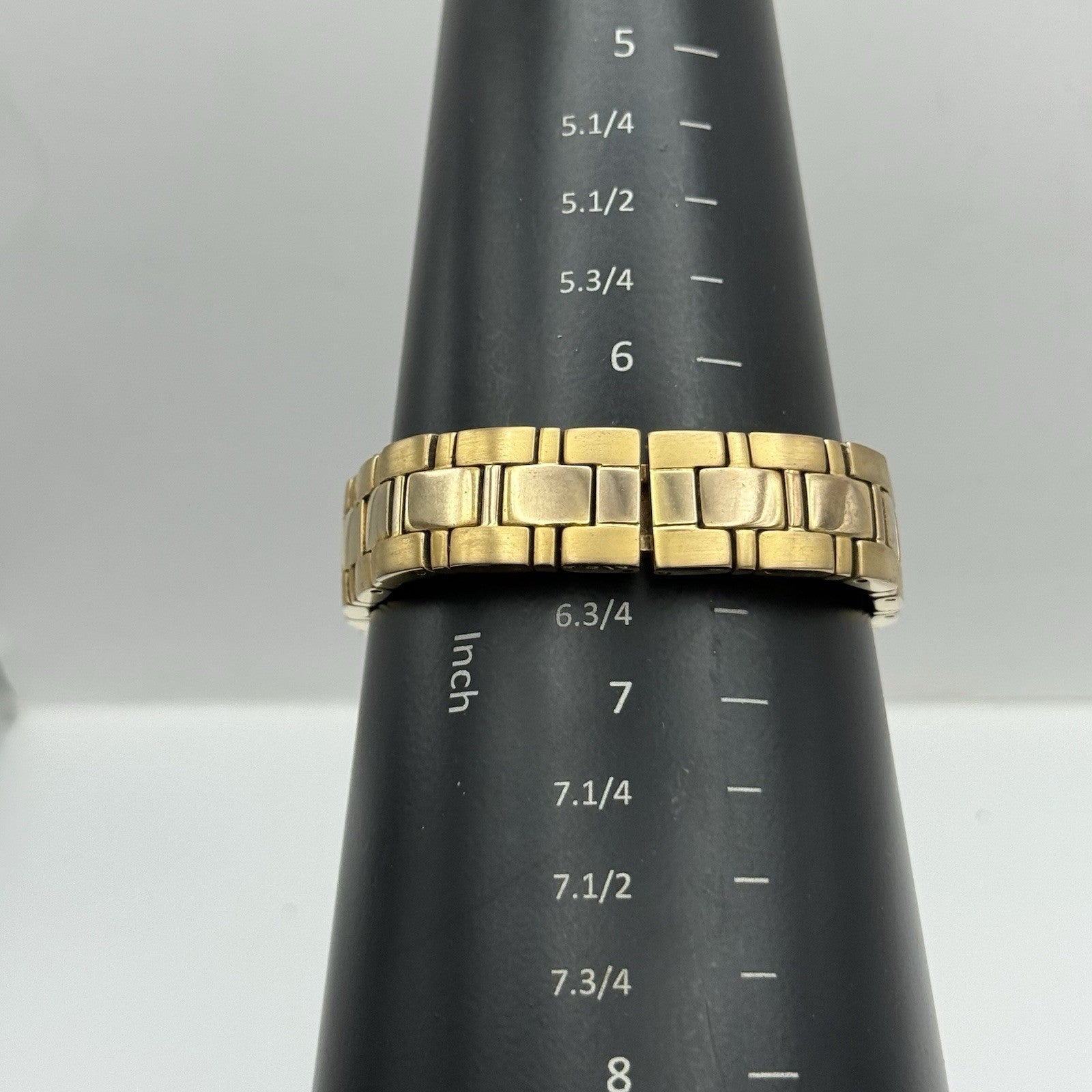 28mm Working Ladies Rotary LB3907 Dolphin Standard Rose Gold Tone Quartz Watch