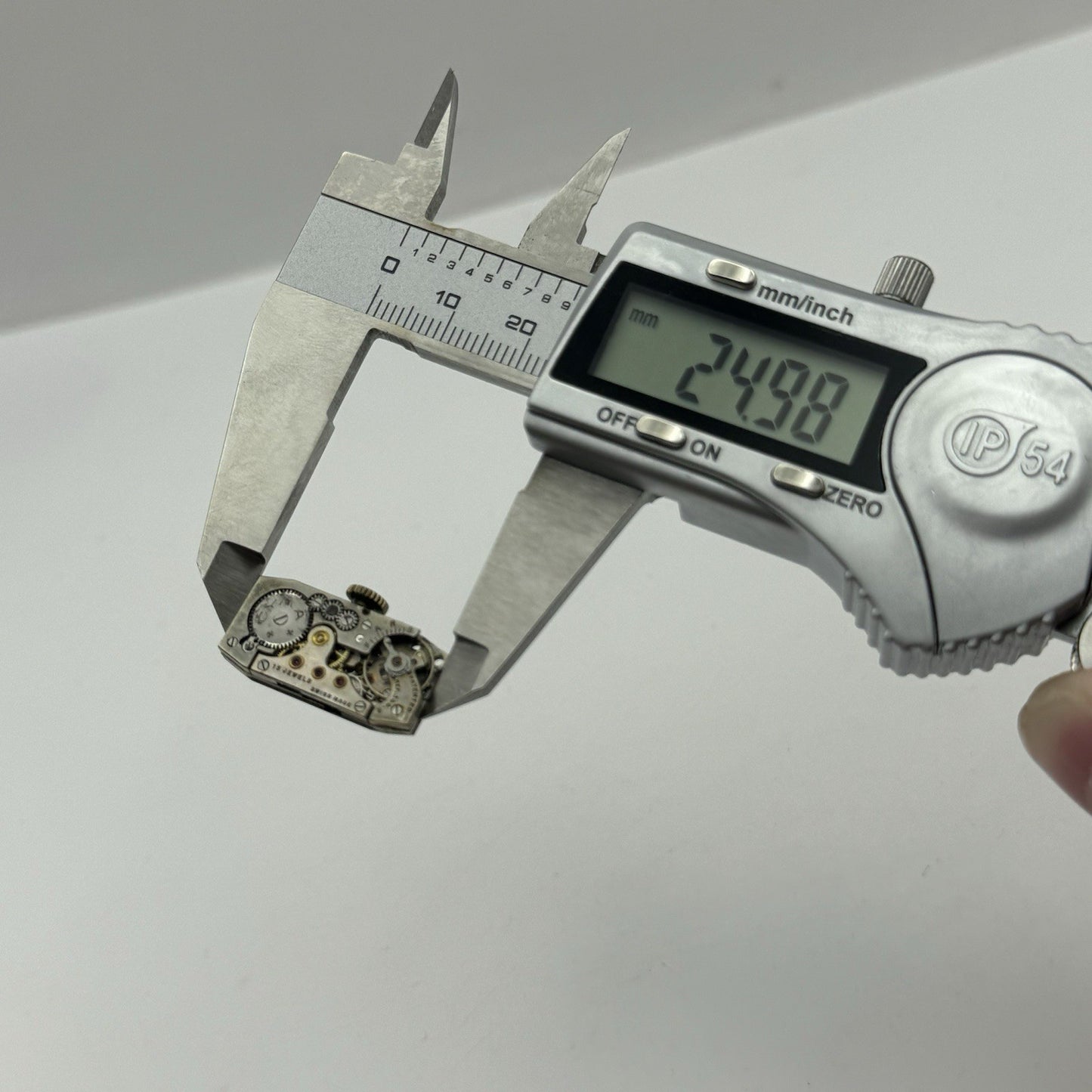 12.2mm Ladies Cyma Ref 344.a Manual Wind 15 Jewels Swiss Watch Movement PARTS