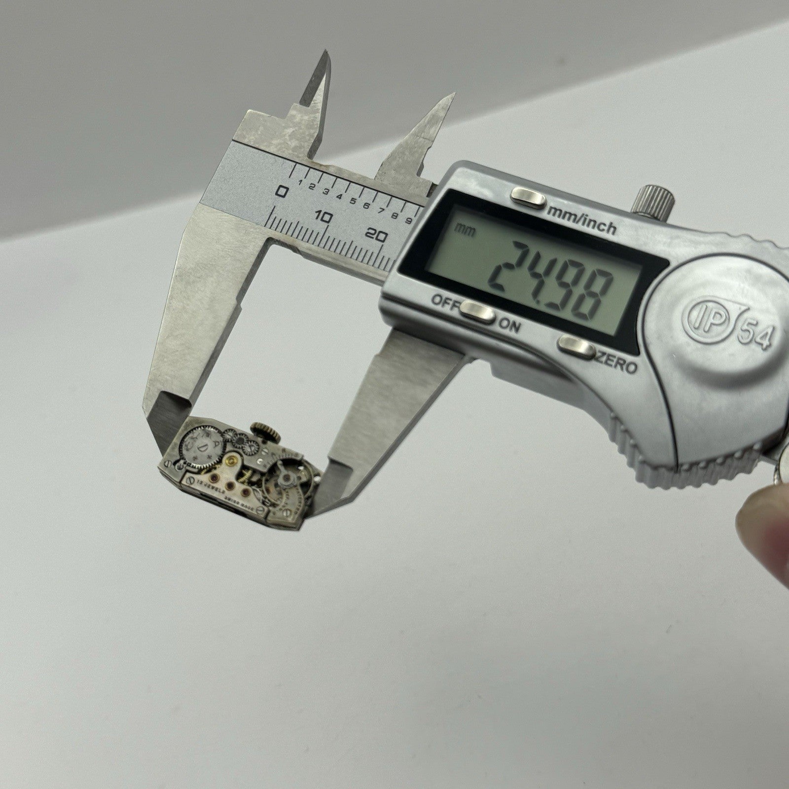 12.2mm Ladies Cyma Ref 344.a Manual Wind 15 Jewels Swiss Watch Movement PARTS