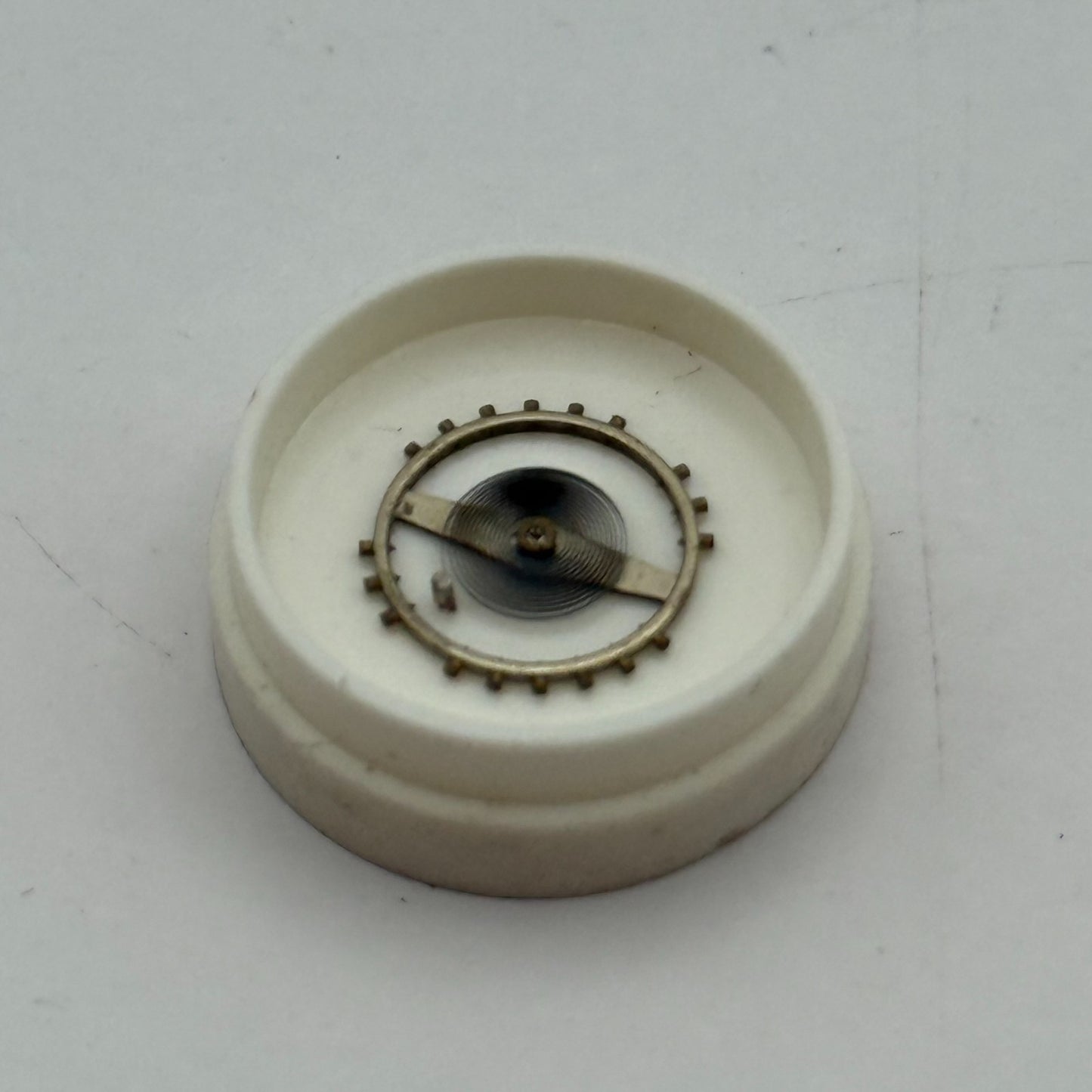 FHF 552 Balance Complete Inca Renata 673 M Watch Movement Parts Vintage NOS