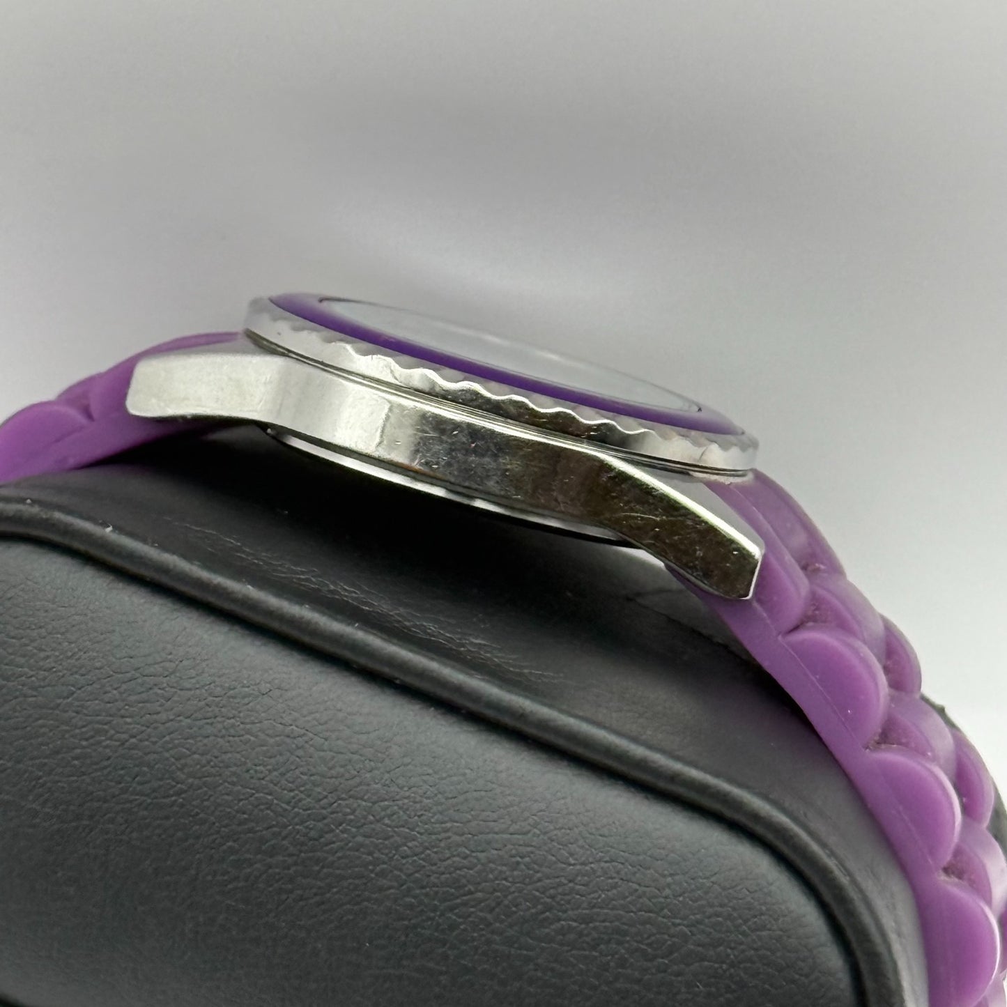 Sekonda Ladies Quartz Watch Purple Dial & Strap Working 32mm New Battery