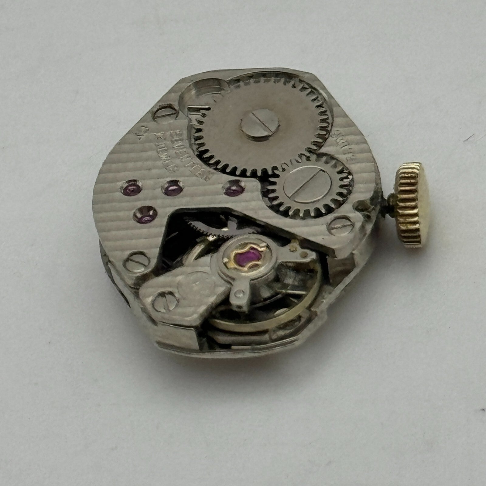 15mm Ladies Avia FHF 69N Manual Wind Watch Movement Swiss Vintage PARTS SPARES