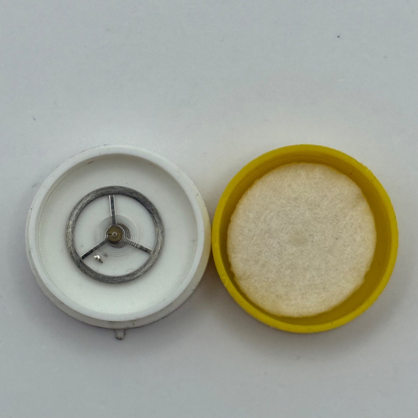 EB 8021 Balance Wheel Complete And Spring 10 1/2''' 1253 Watch Movement Parts 