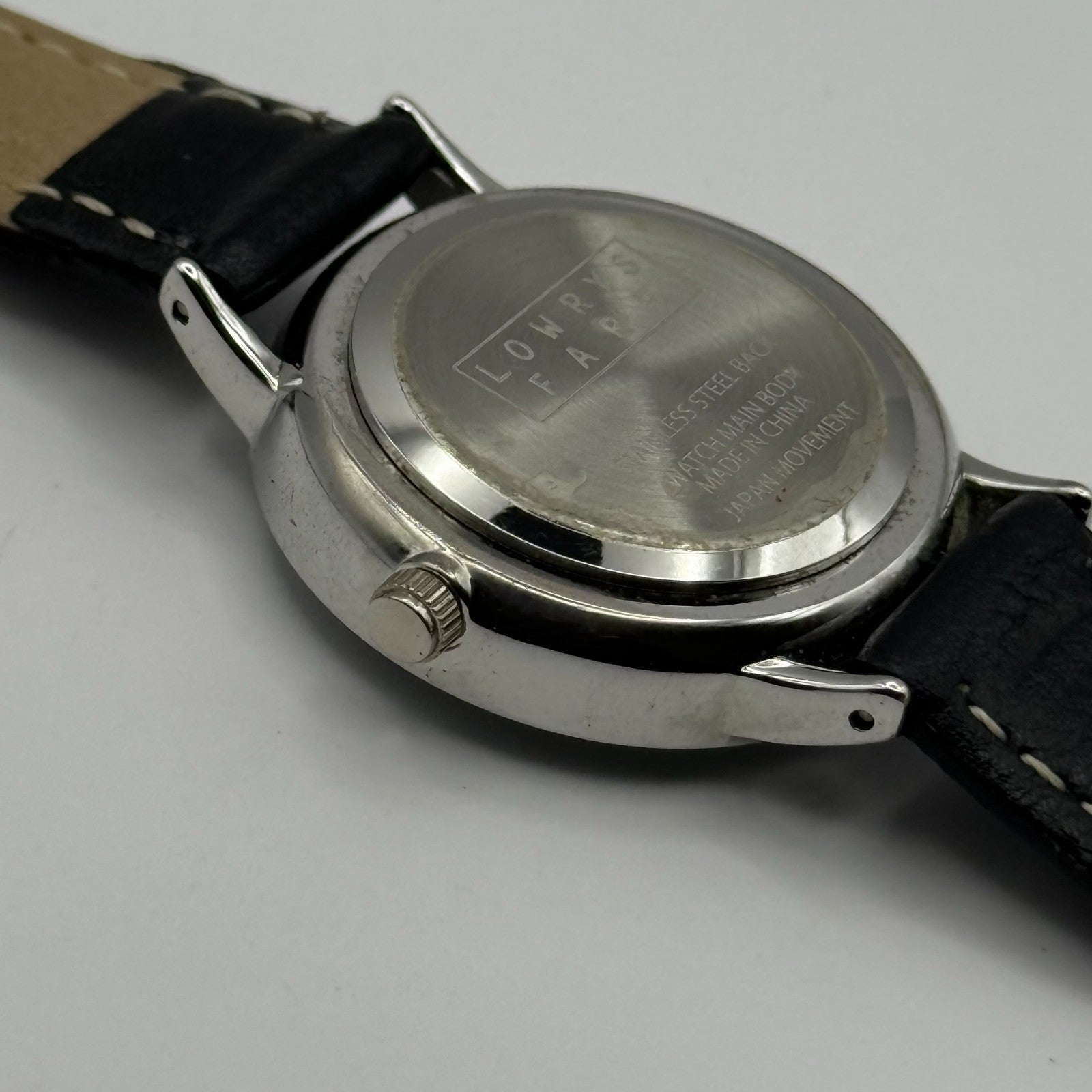 Lowrys Arm Ladies Quartz Watch White Dial Black Strap Japan Working 28mm