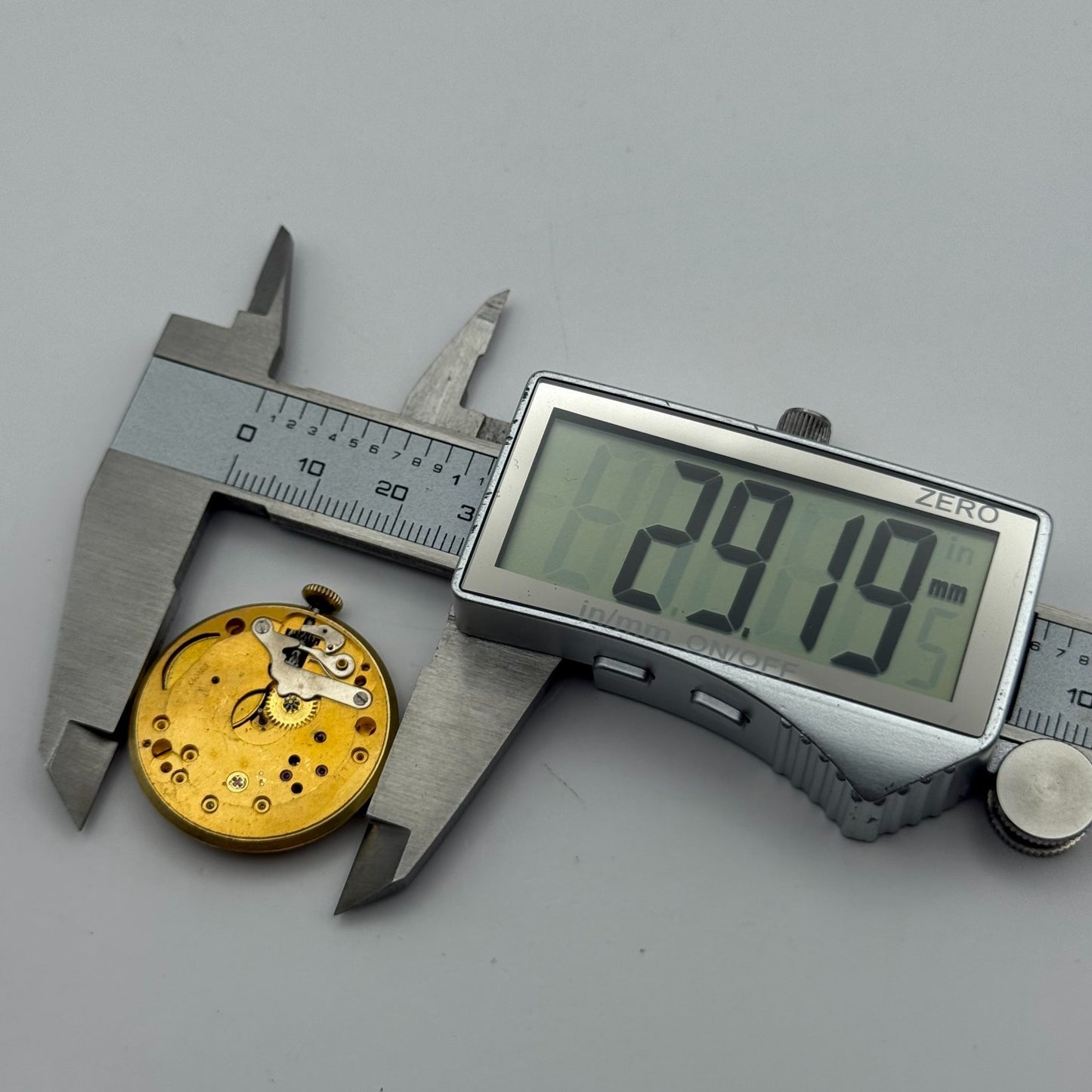 Smiths De Luxe 44 15 Jewels Watch Movement Manual Wind Vintage Parts 29.1mm