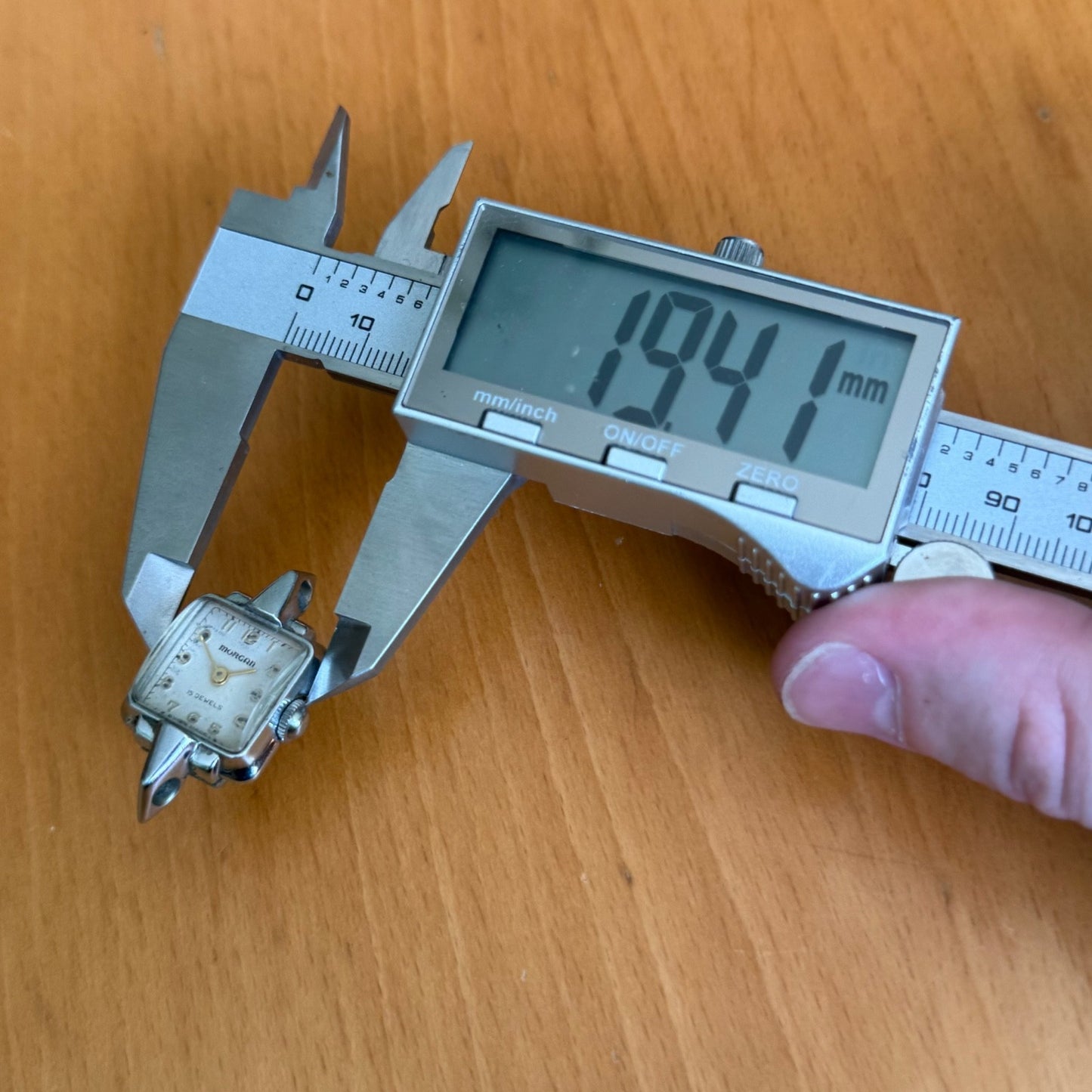 19mm Running Vintage Morgan Basis Watch 15 Jewels Manual Wind FOR PARTS / REPAIR