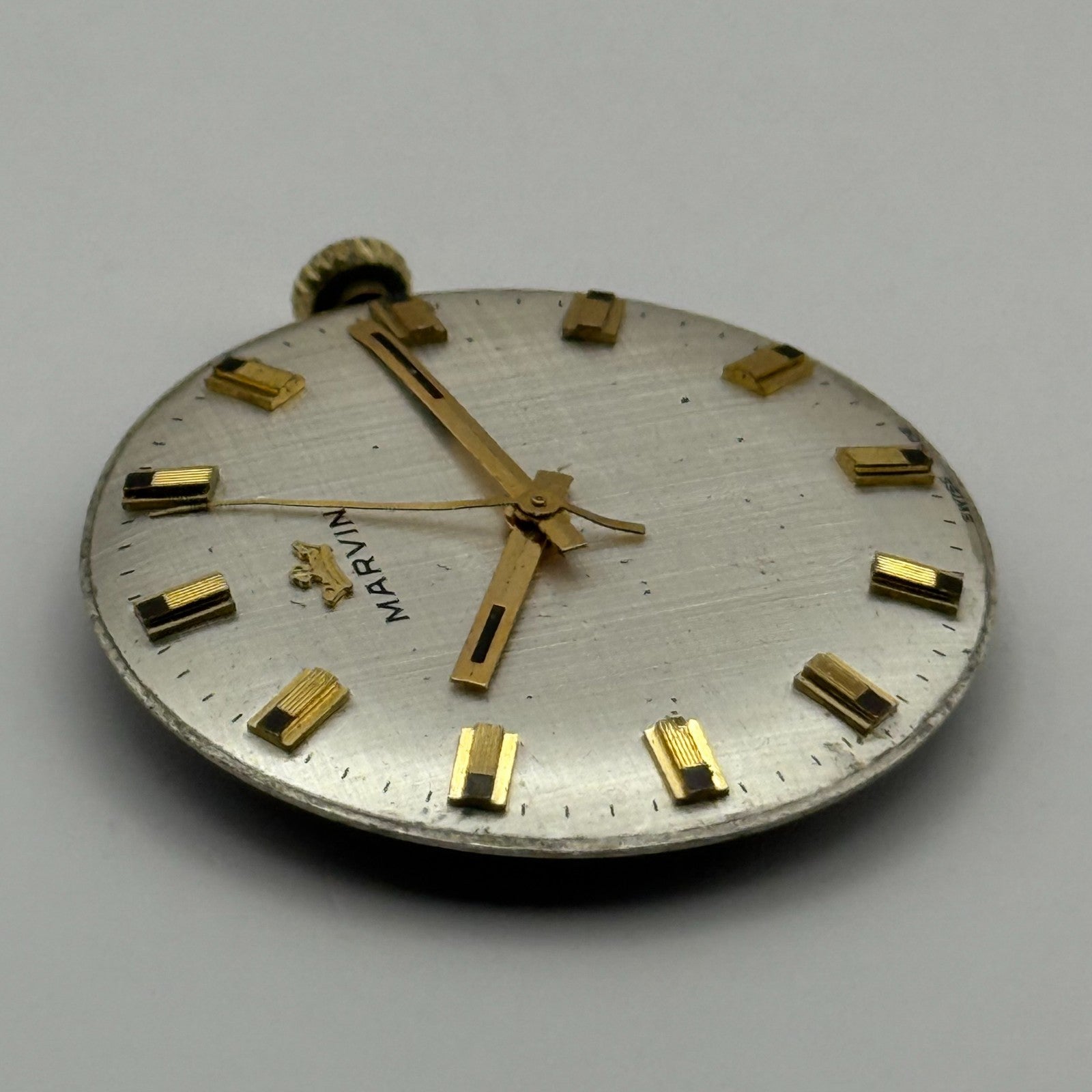 Marvin 621 Watch Movement Manual Wind Vintage Swiss 17 Jewels Parts 25.9mm