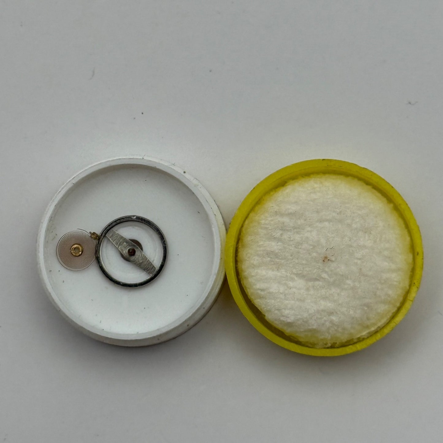 BRAC 2021 2051 Balance Complete Renata 69 M Watch Movement Parts Vintage