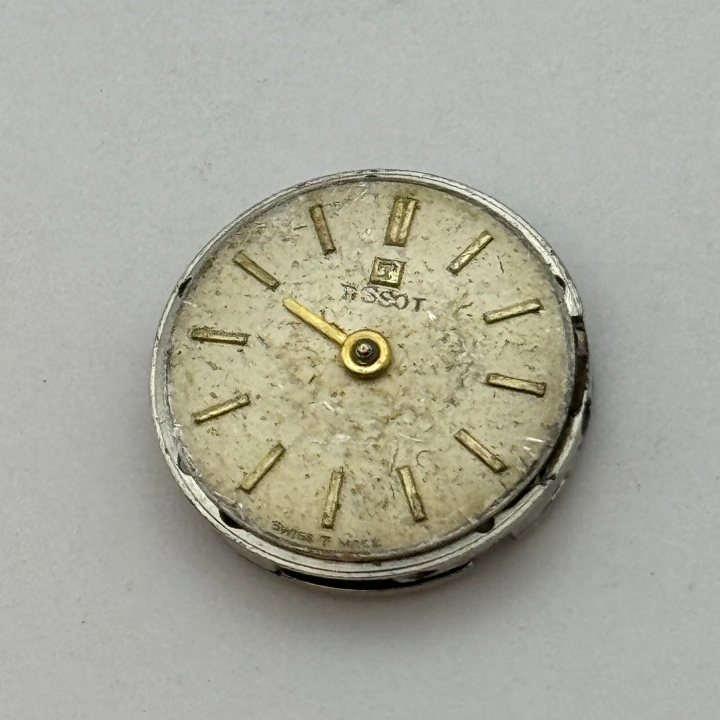 15.5mm Tissot 709-1 Balance Intact Swiss Manual Wind Watch Movement PARTS REPAIR