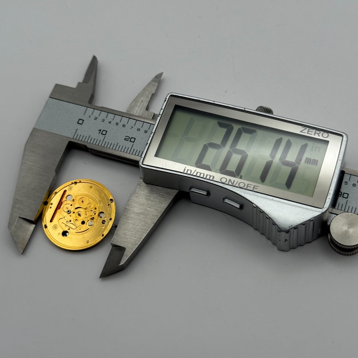 ETA 255.441 Quartz Watch Movement 6 Jewels Vintage Swiss Parts Repair 23.8mm