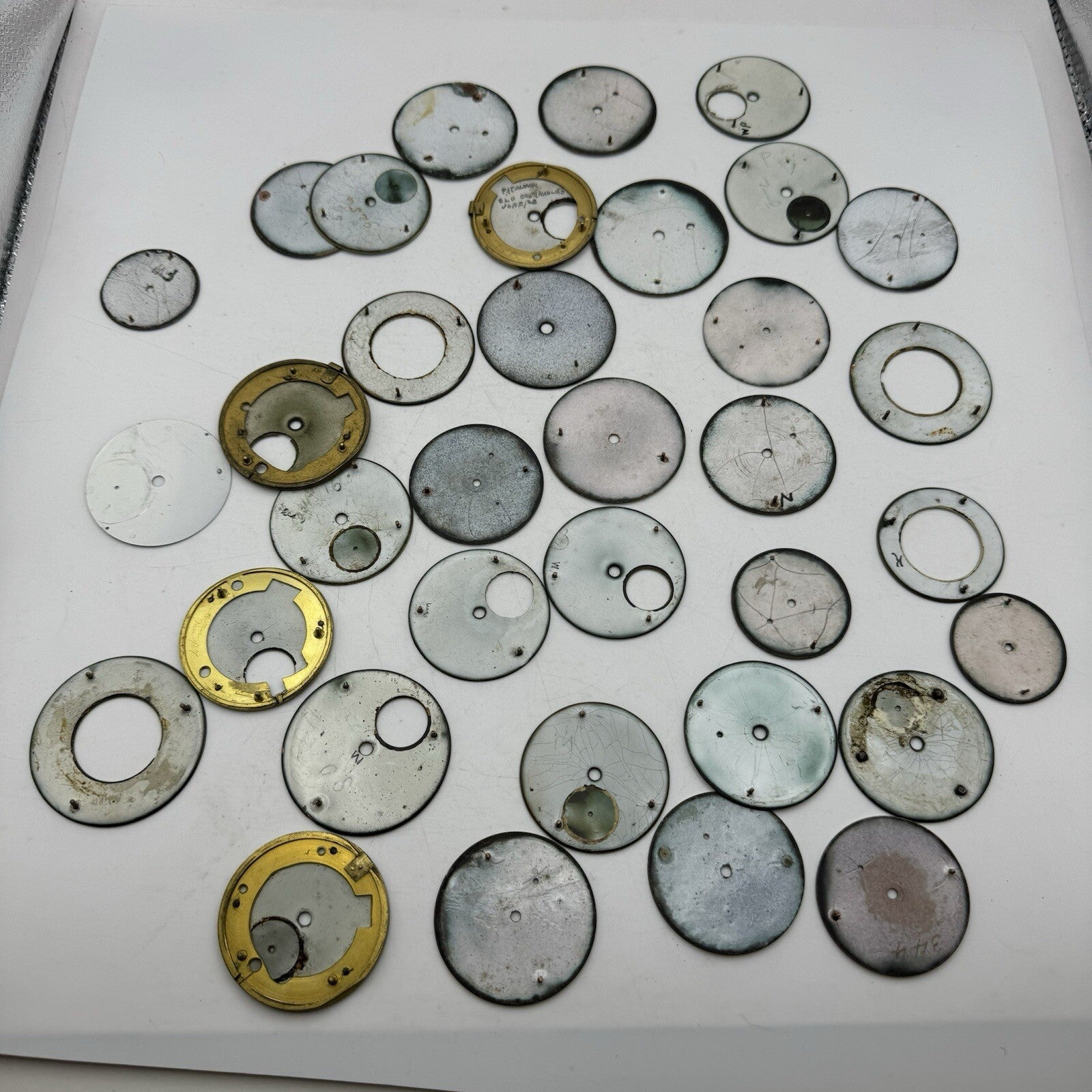 Large Job Lot Of 30- 40 X Pocket Watch Dials Only Spares / Repairs Watchmakers