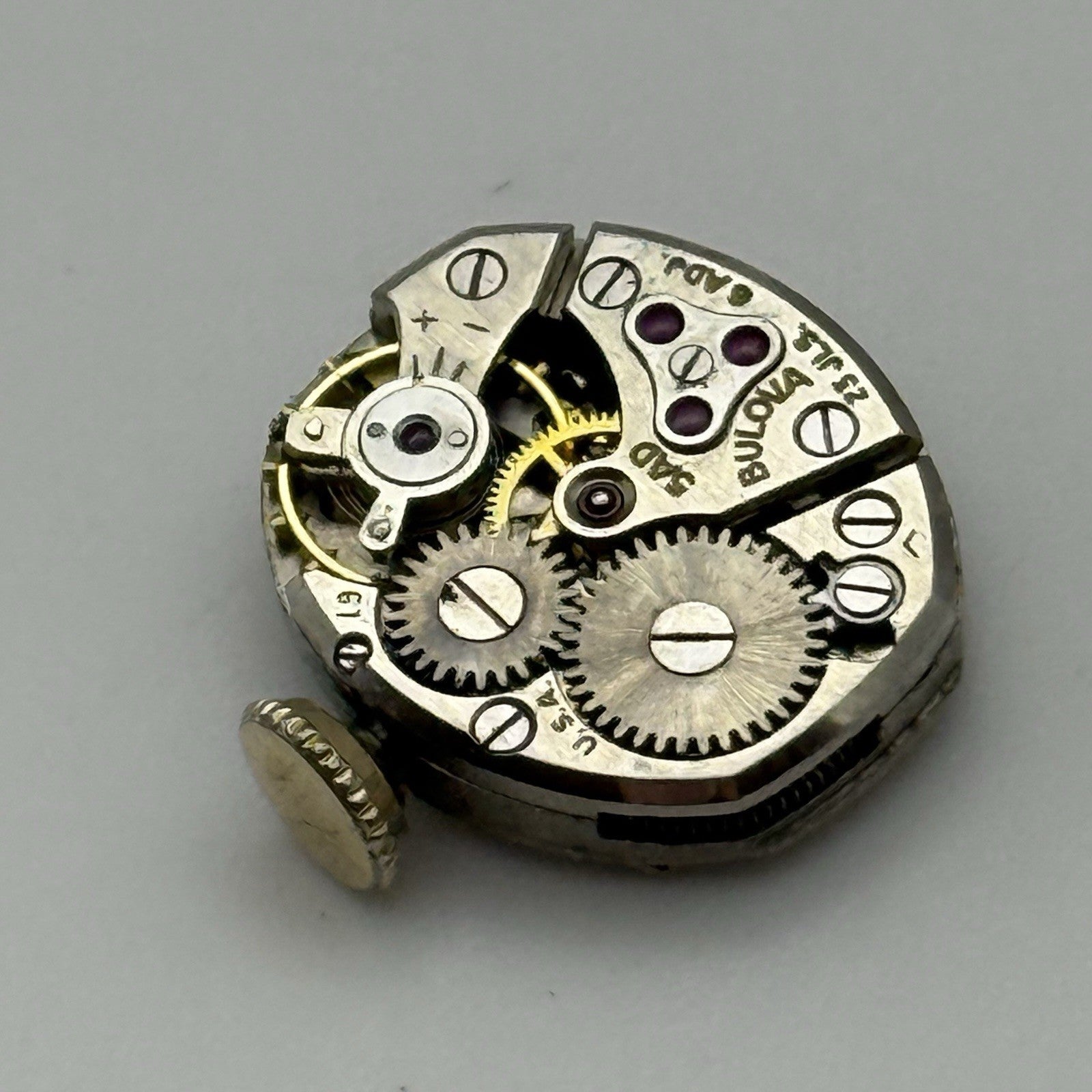 13.1mm Vintage Ladies Bulova 5AD Manual Wind Swiss Watch Movement PARTS REPAIR