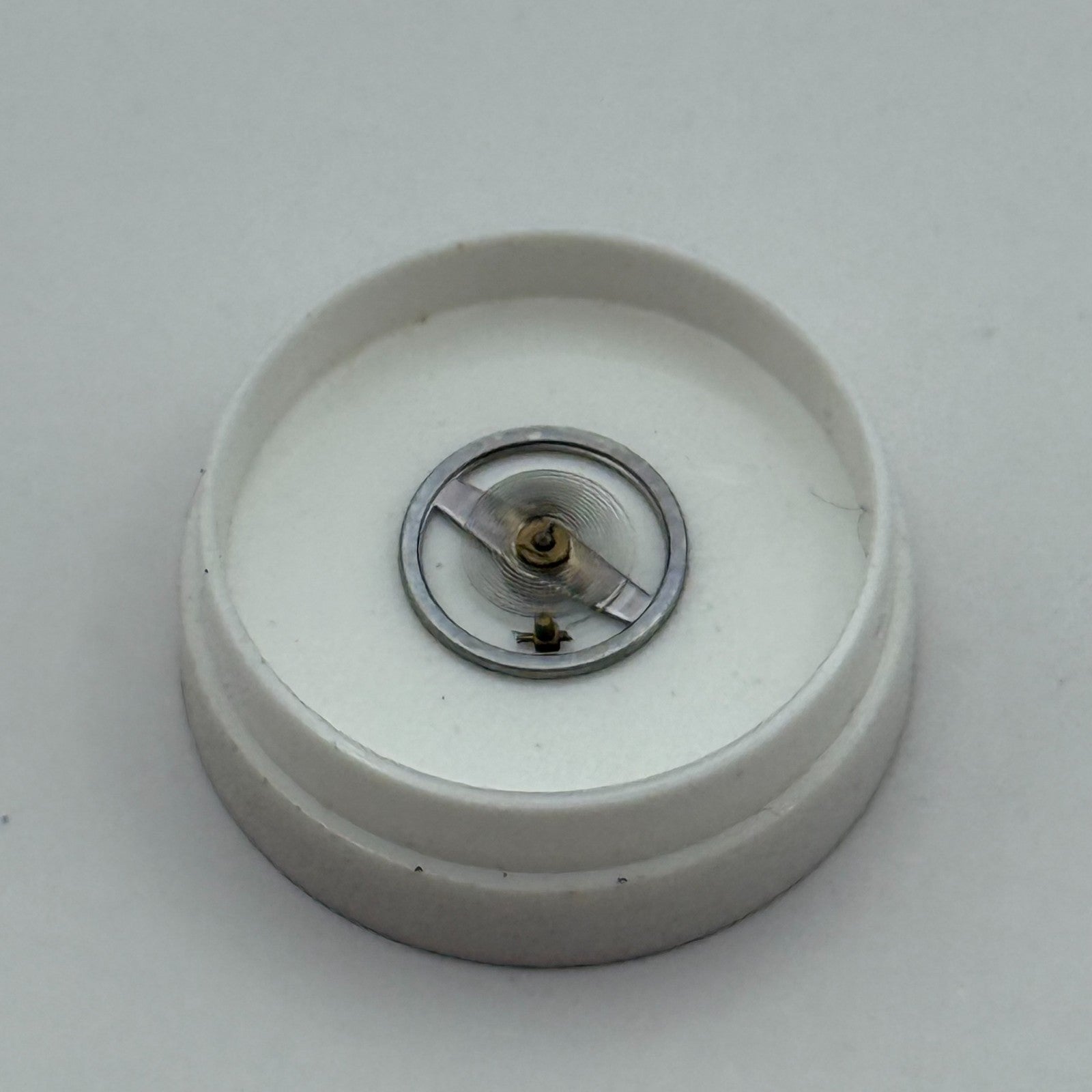 Brac 2021 Balance Wheel Complete And Spring  5¼’’’ 69 M Watch Movement Parts NOS