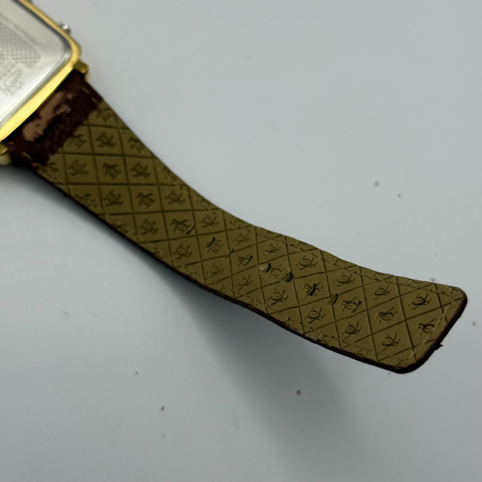 An Original Penguin Digital Quartz Watch Gold Tone Case Japan Working 41mm