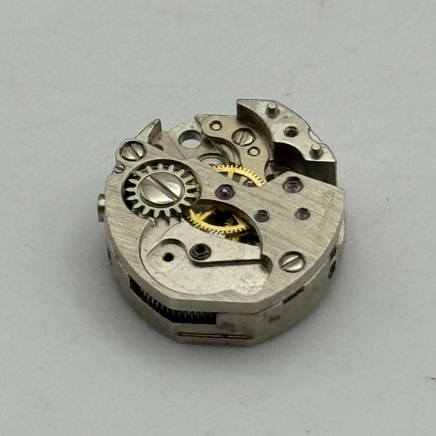 Glashutte GUB 09-20 Watch Movement Ladies Manual Wind Vintage Swiss Parts 12.9mm