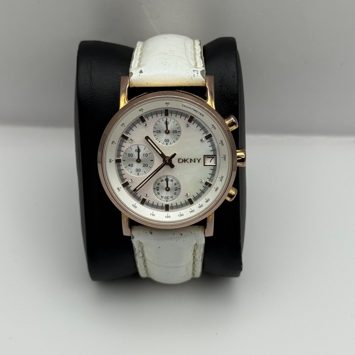 DKNY Chronograph Watch Mother Of Pearl Quartz Leather NY-4578 Date Dial 36mm