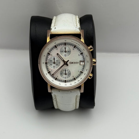 DKNY Chronograph Watch Mother Of Pearl Quartz Leather NY-4578 Date Dial 36mm