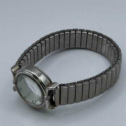 Genious Ladies Quartz Watch Silver Tone Expandable Band Japan Steel Working 24mm