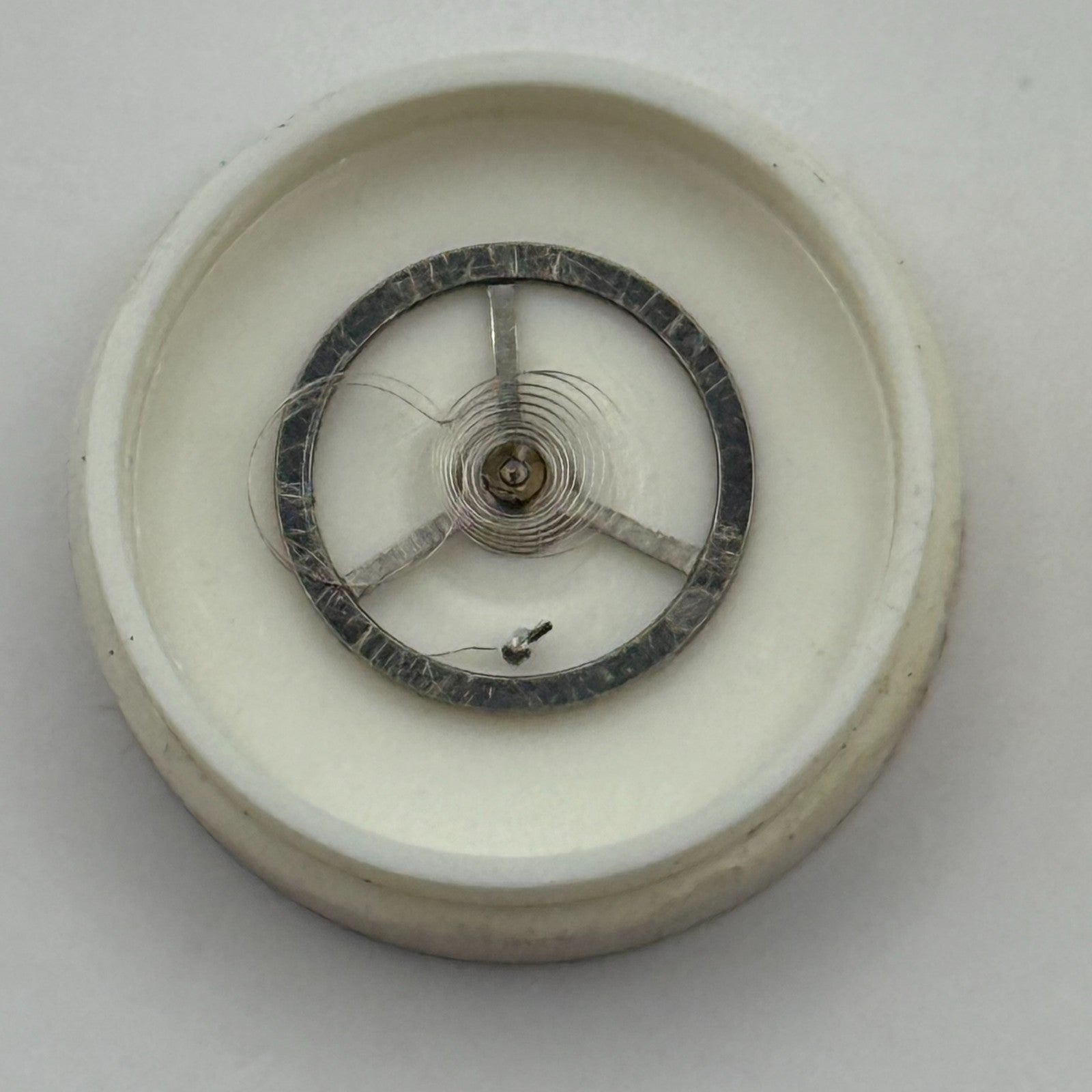 EB 8021 Balance Complete 10 1/2''' Renata 1253 Watch Movement Parts DAMAGED