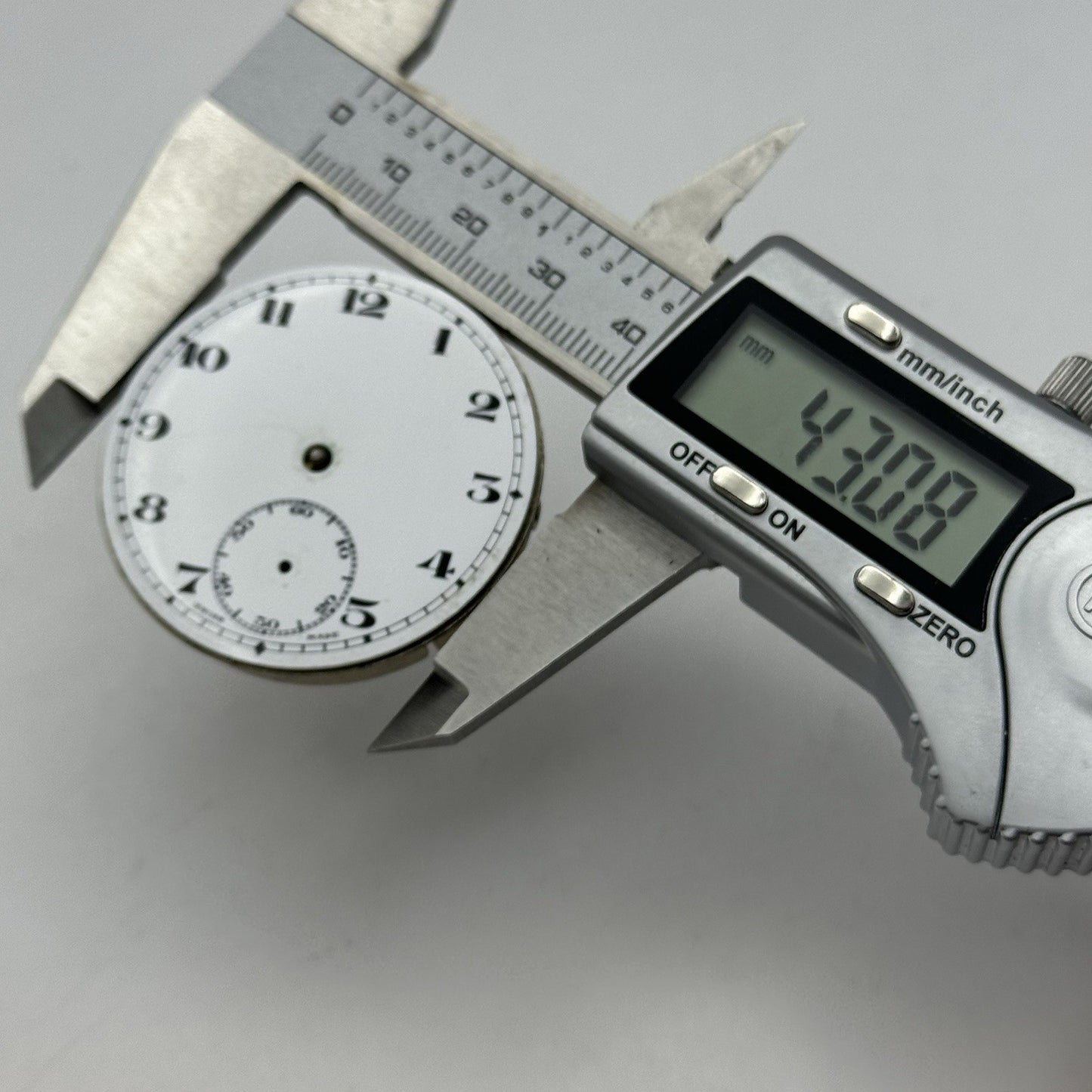 43mm Derrick 15 Jewels Swiss Vintage Hunter Pocket Watch Movement PARTS REPAIR