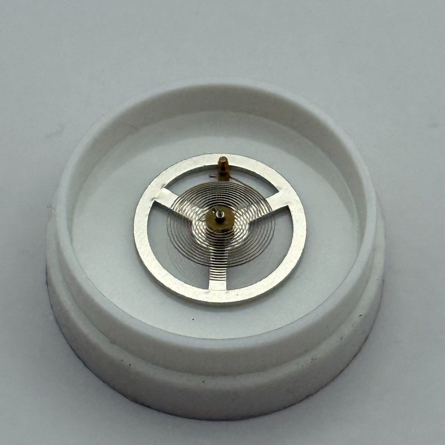 LSH 1262 Balance Wheel Complete And Spring  12’’’  1855 Watch Movement Parts 