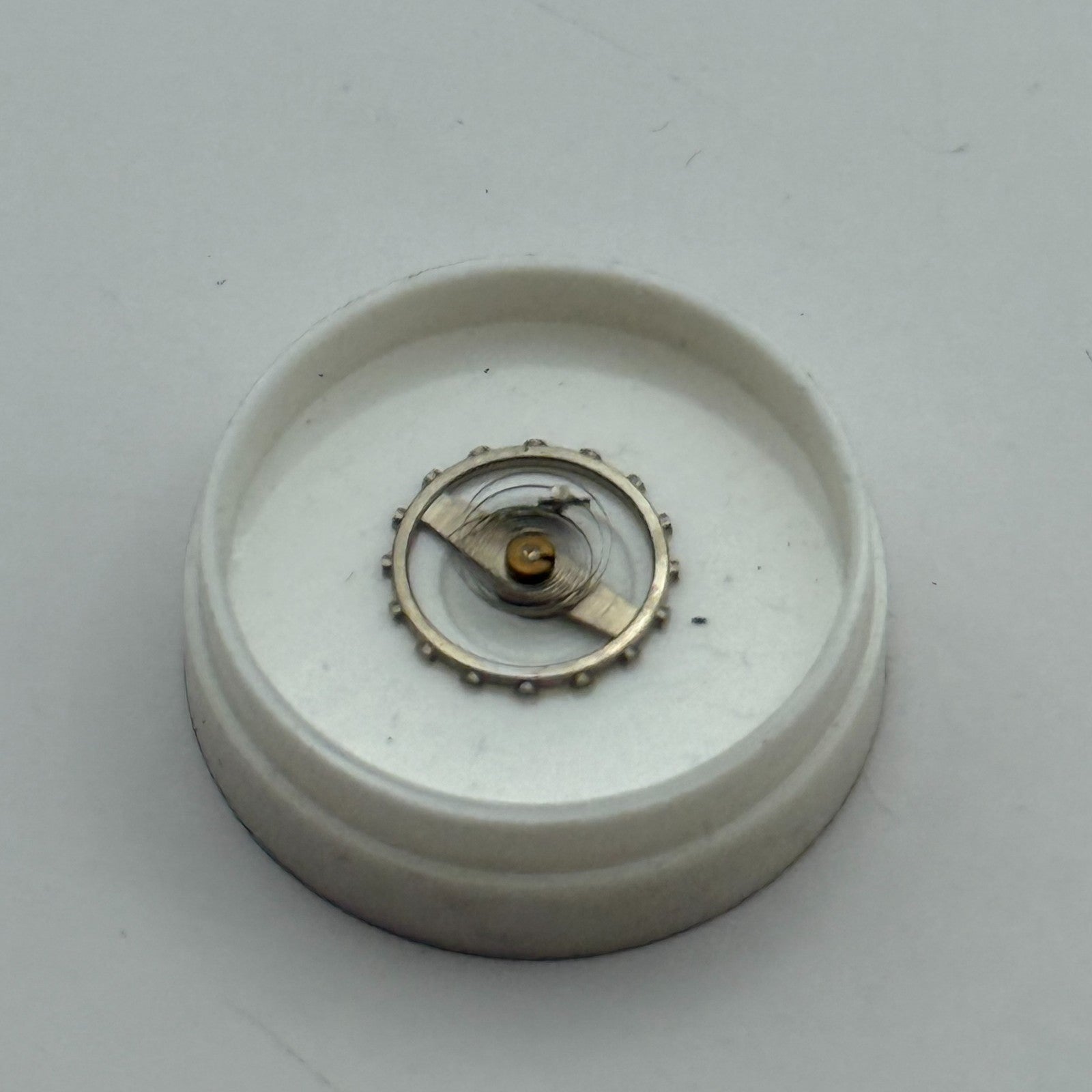EB 1297 Balance Wheel Complete And Spring 5¼’’’ 5¼’’’ Watch Movement Parts 
