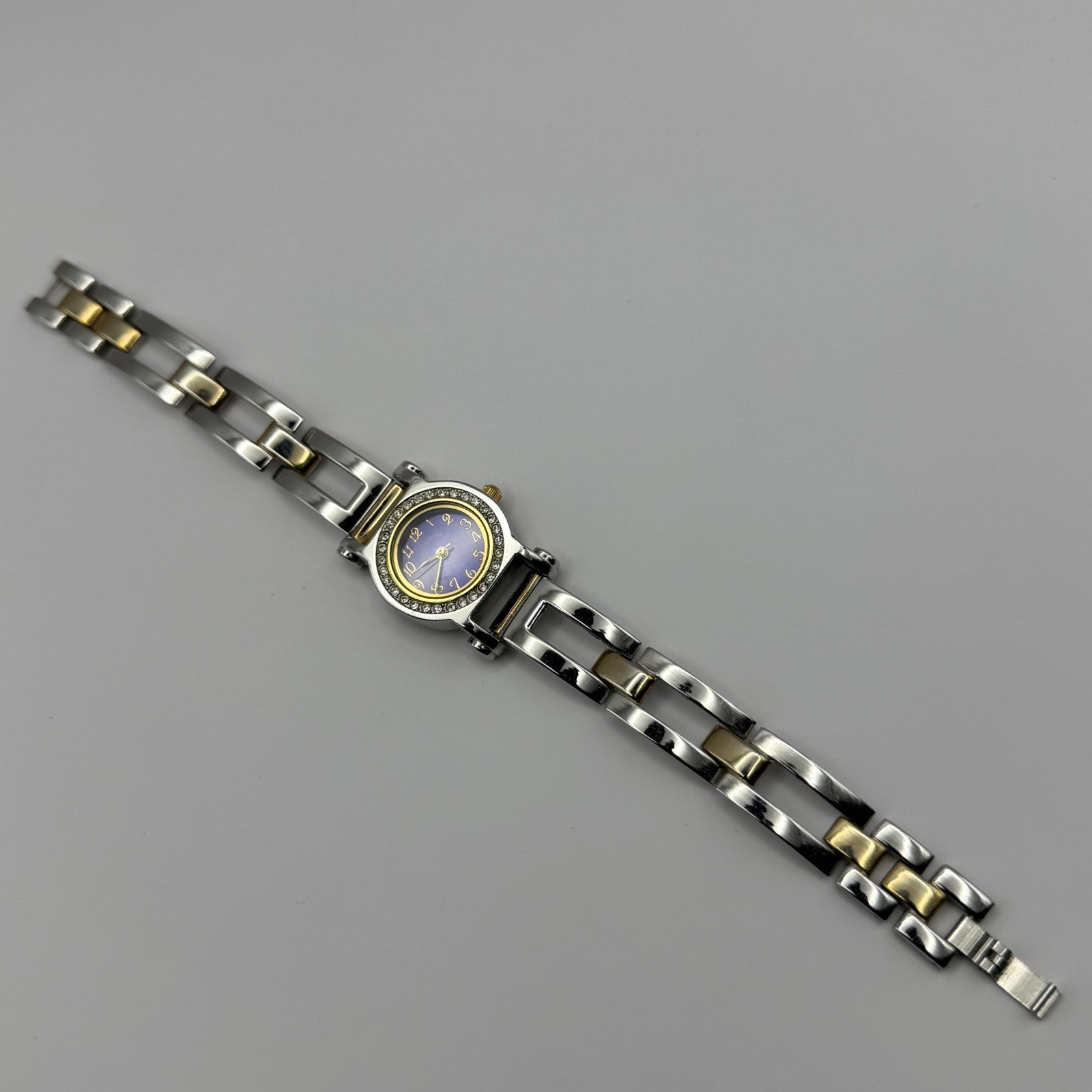 Louis Valentin Swiss Design Ladies Quartz Watch Two Tone Bracelet Working 23mm