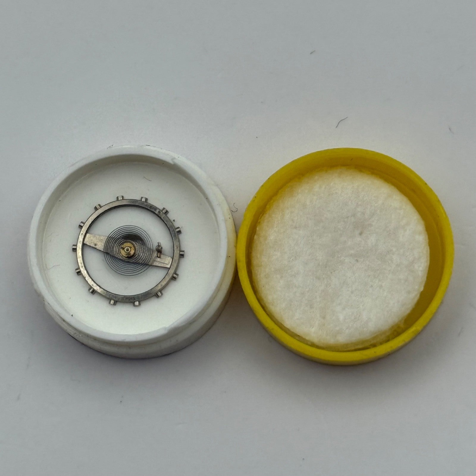 EB 8021 Balance Wheel Complete And Spring 10 1/2''' 1253 Watch Movement Parts