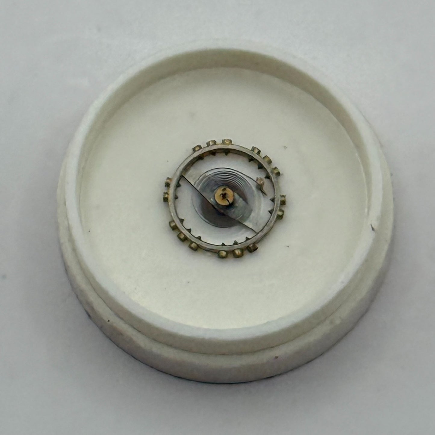 AS 976 1012 Balance Wheel Complete And Spring 29 M Watch Movement Parts NOS 