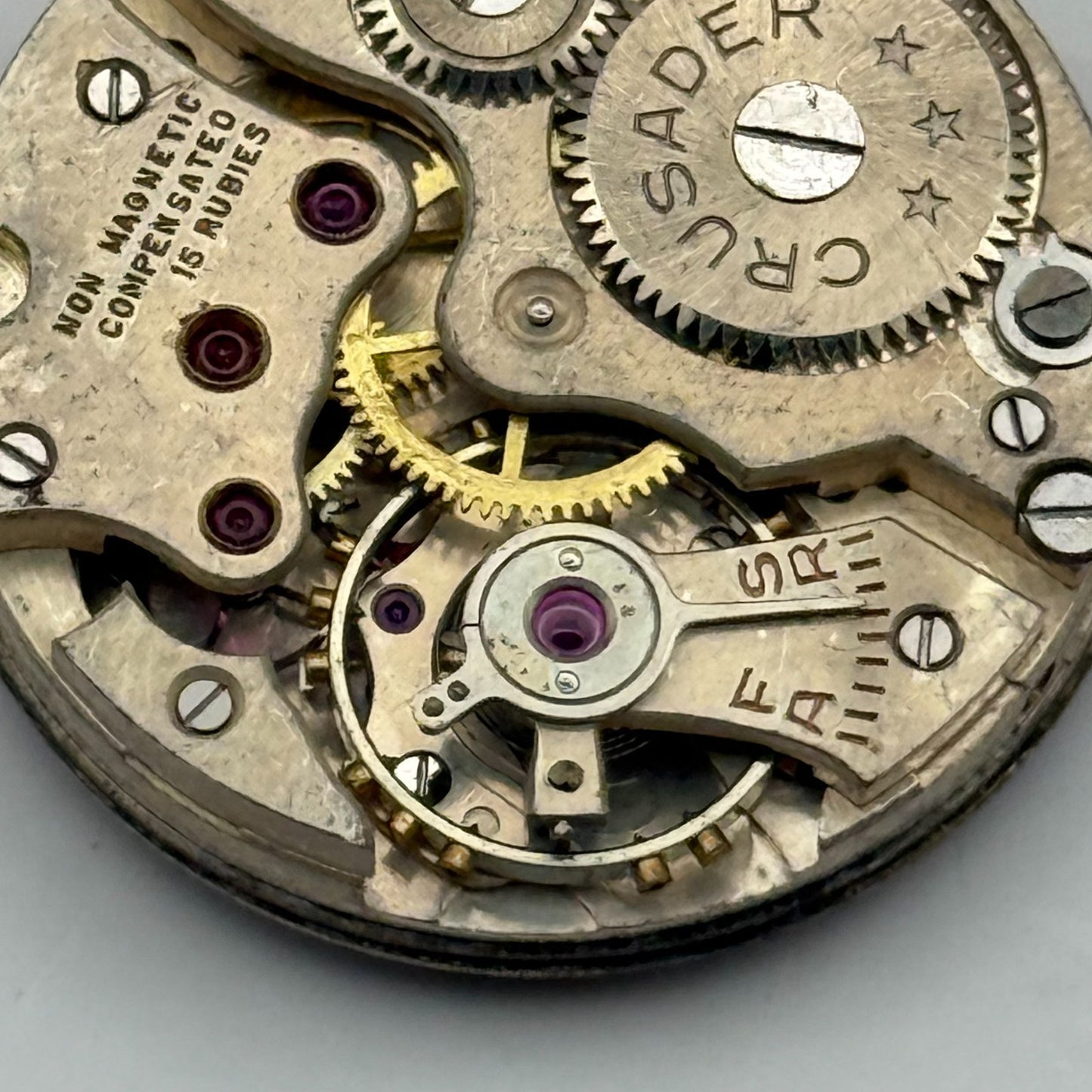 Crusader Compensated 15 Rubies Watch Movement Manual Wind Vintage Parts 23.9mm