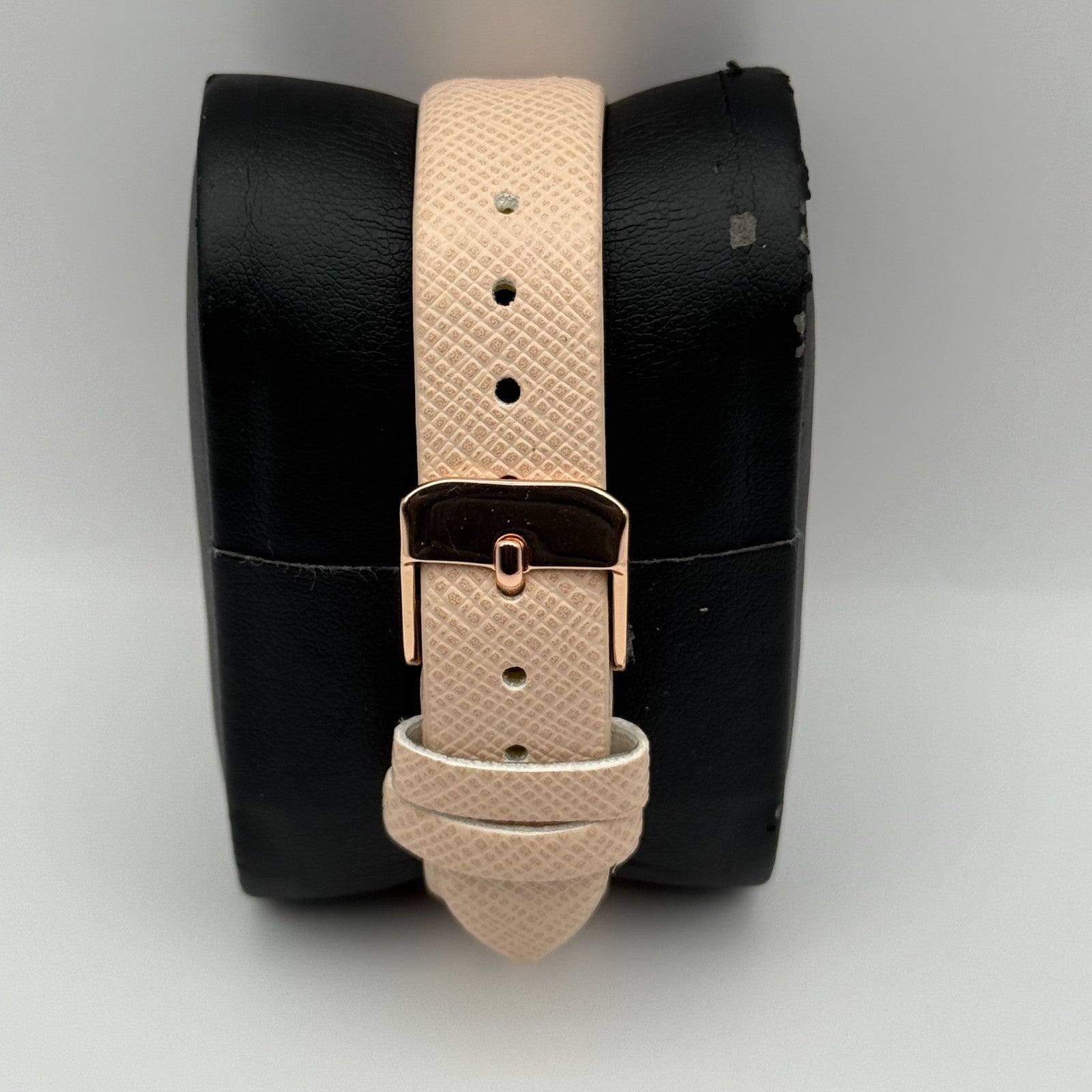 Guy Laroche Ladies Quartz Watch Rose Gold Tone Beige Strap Working 31mm