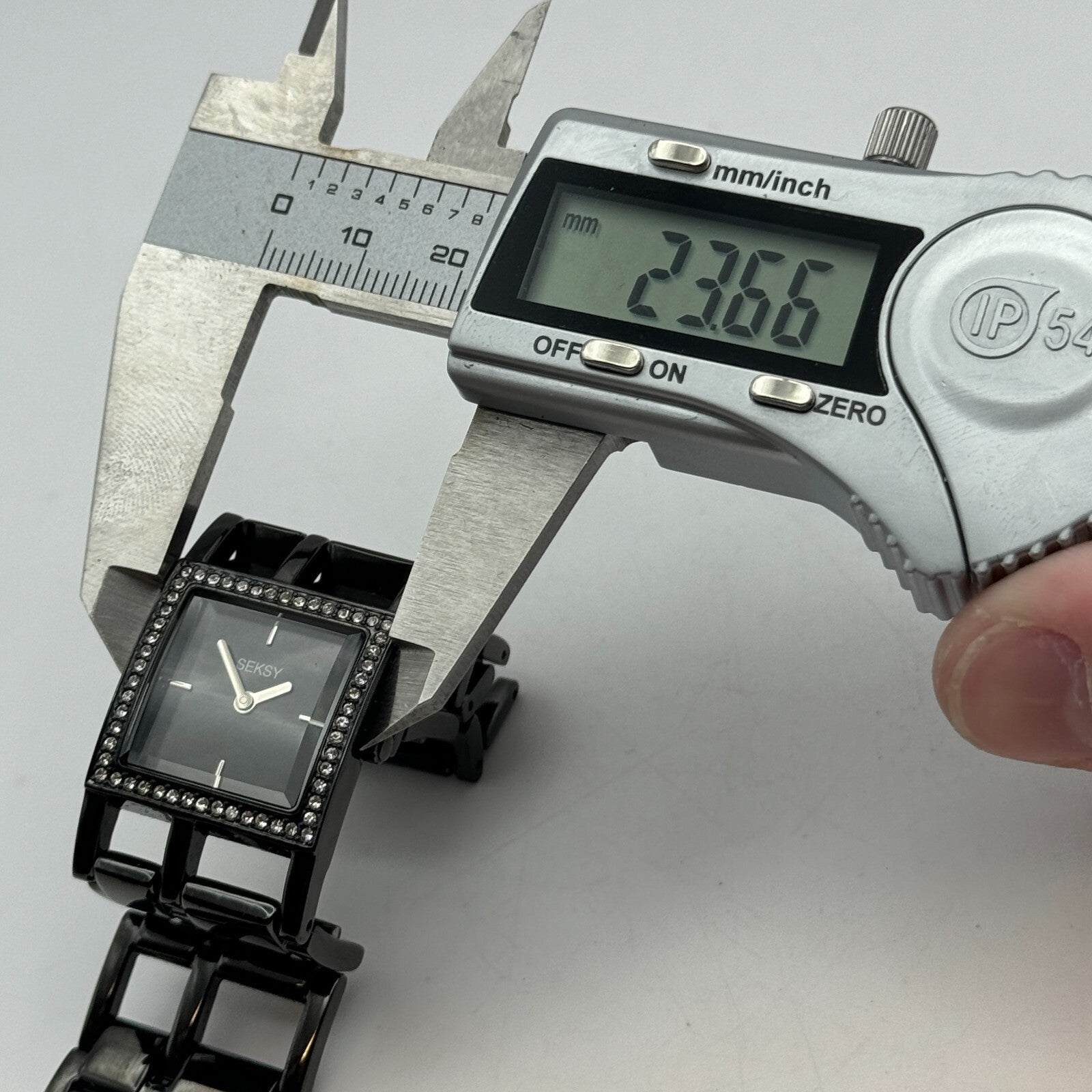 23mm Working Seksy Sekonda 4008 Black Jewelled Quartz Watch New Battery 7.5 Inch