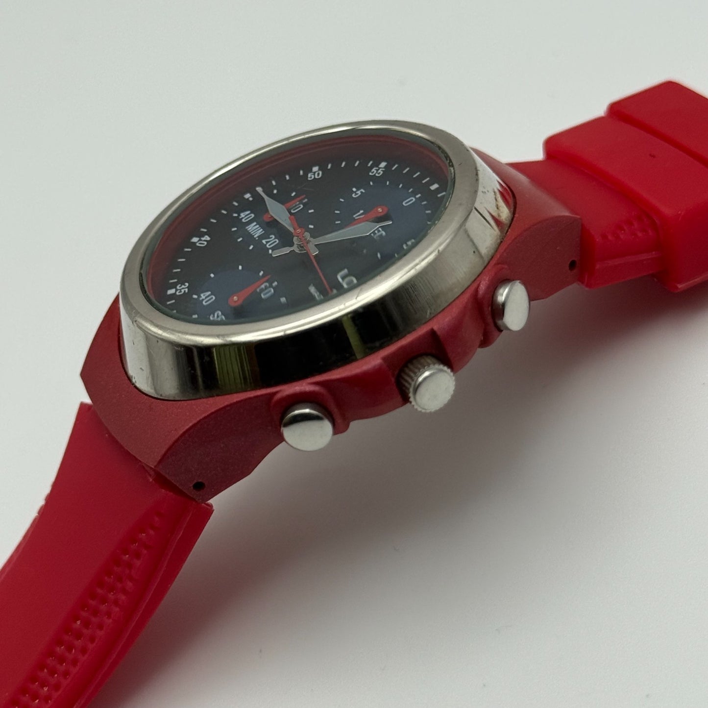 Lorus Men's Plastic Chronograph Quartz Watch v657-0020 Red 39mm Runs To Repair