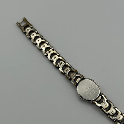 Seiko Ladies Quartz Watch Oval Dial Silver Tone Bracelet Japan Working 16mm