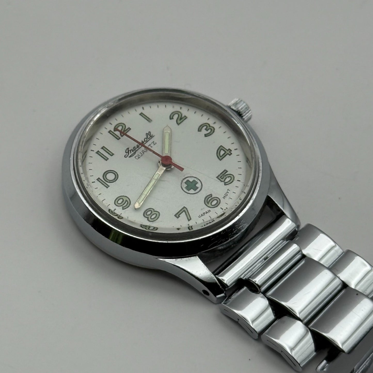 Ingersoll Nurses Fob Quartz Watch White Dial Silver Tone Japan Working 26mm