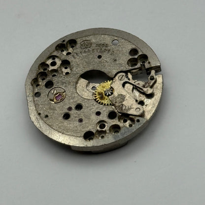 AS 1002 Watch Movement Manual Wind Vintage Swiss Incomplete Parts Repair 25.9mm