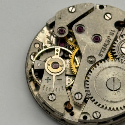 AS 984 Watch Movement Avia Manual Wind Vintage Swiss 15 Jewels Parts 23.4mm
