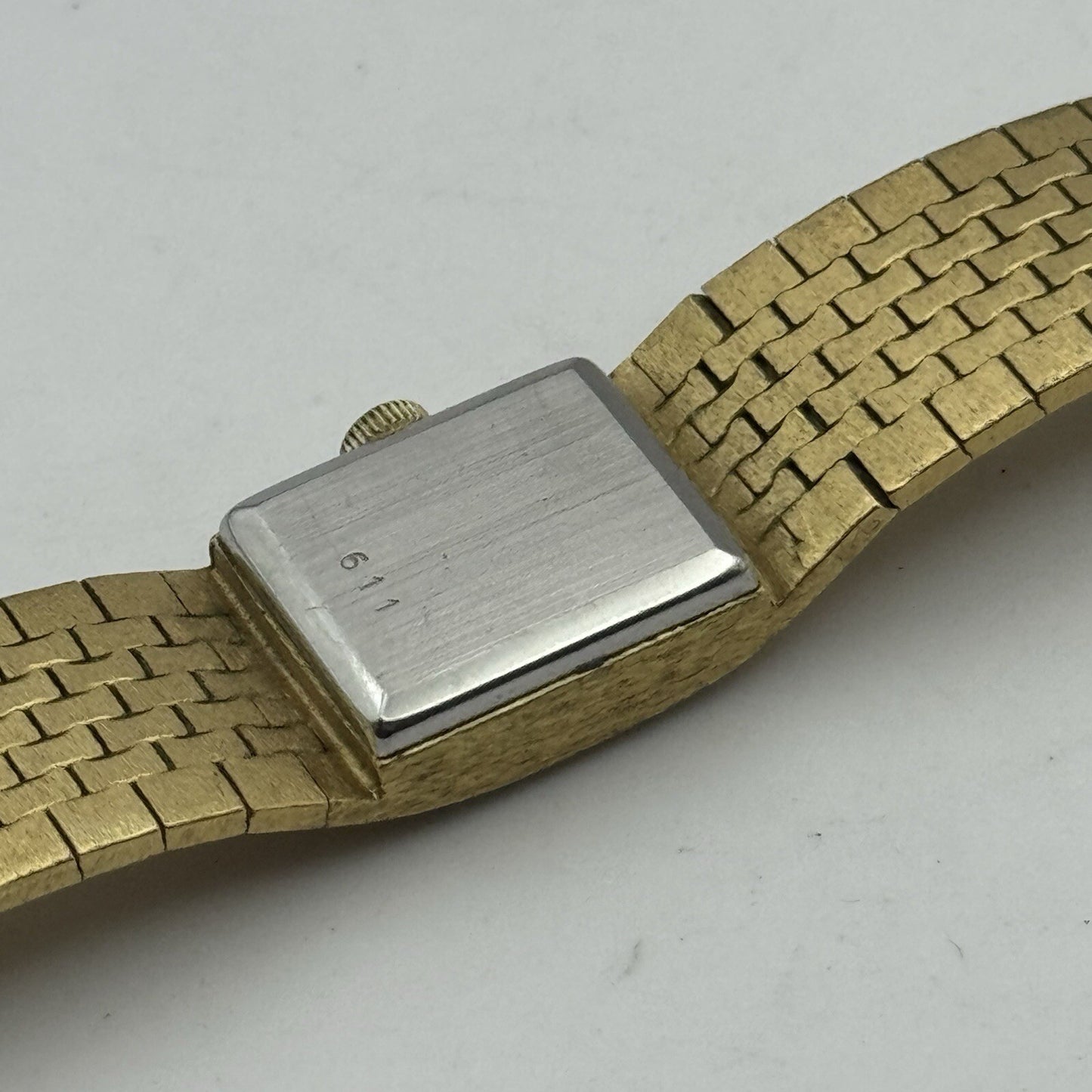 15mm WORKING Ladies Rotary Gold Plated Bark Affect Watch Manual Wind Vintage