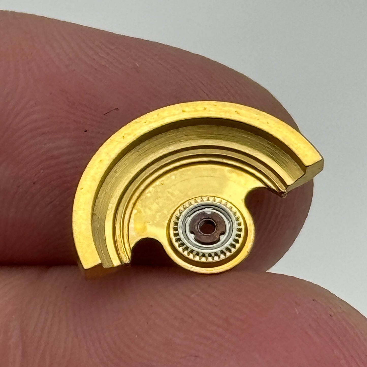 17.4mm Running Bulova 7BLACD Automatic Ladies Watch Movement Swiss Vintage PARTS