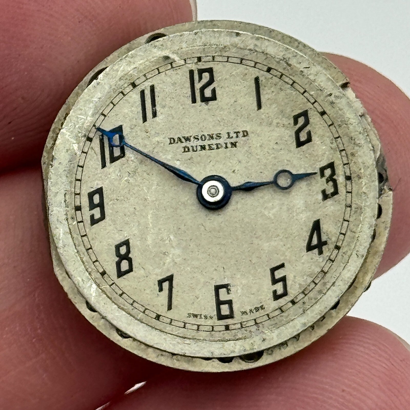 23.6mm Buren Dawsons LTD Dunedin Manual Wind Watch Movement Swiss Vintage PARTS