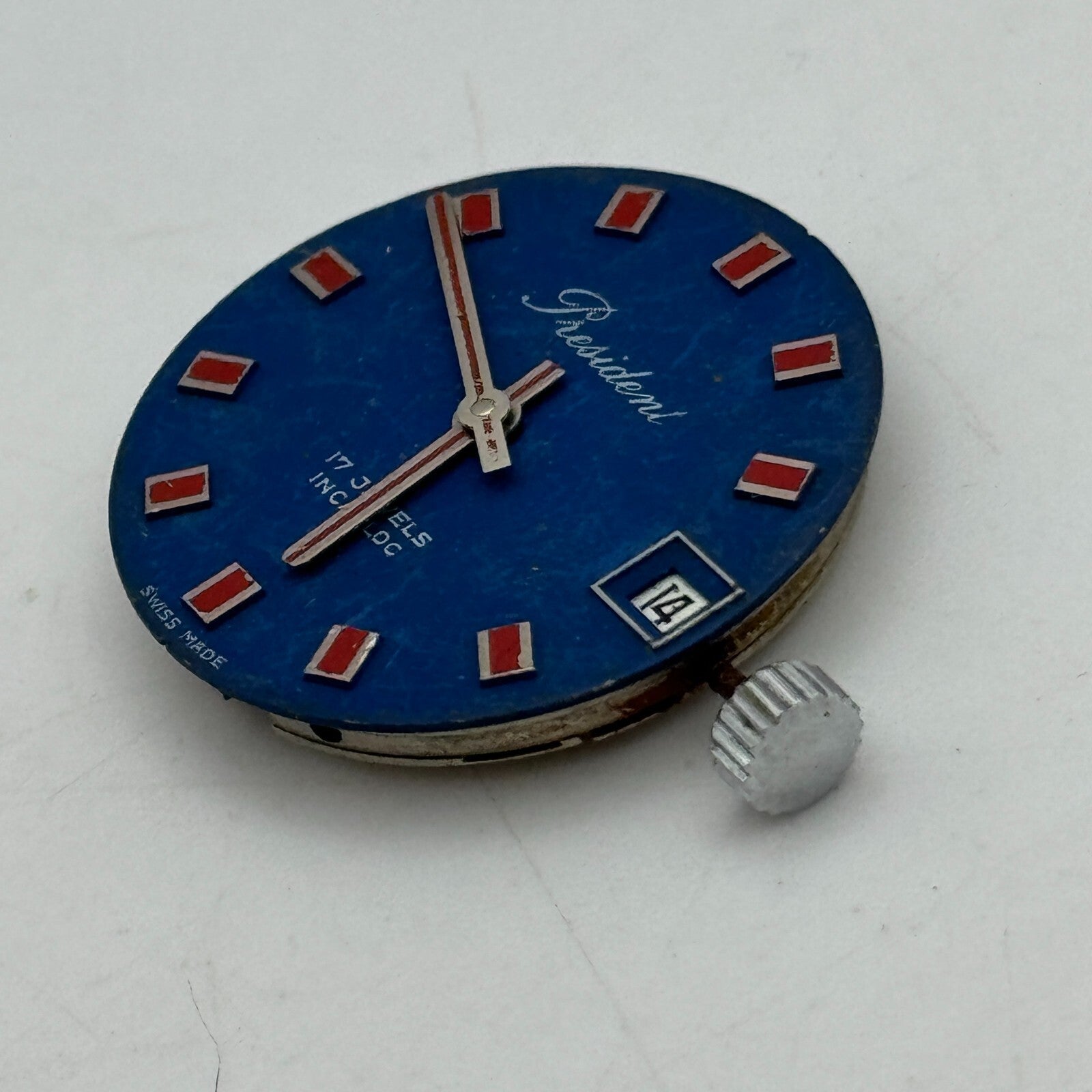 23.6mm Peseux P 7046 President Manual Wind Watch Movement Swiss Vintage PARTS