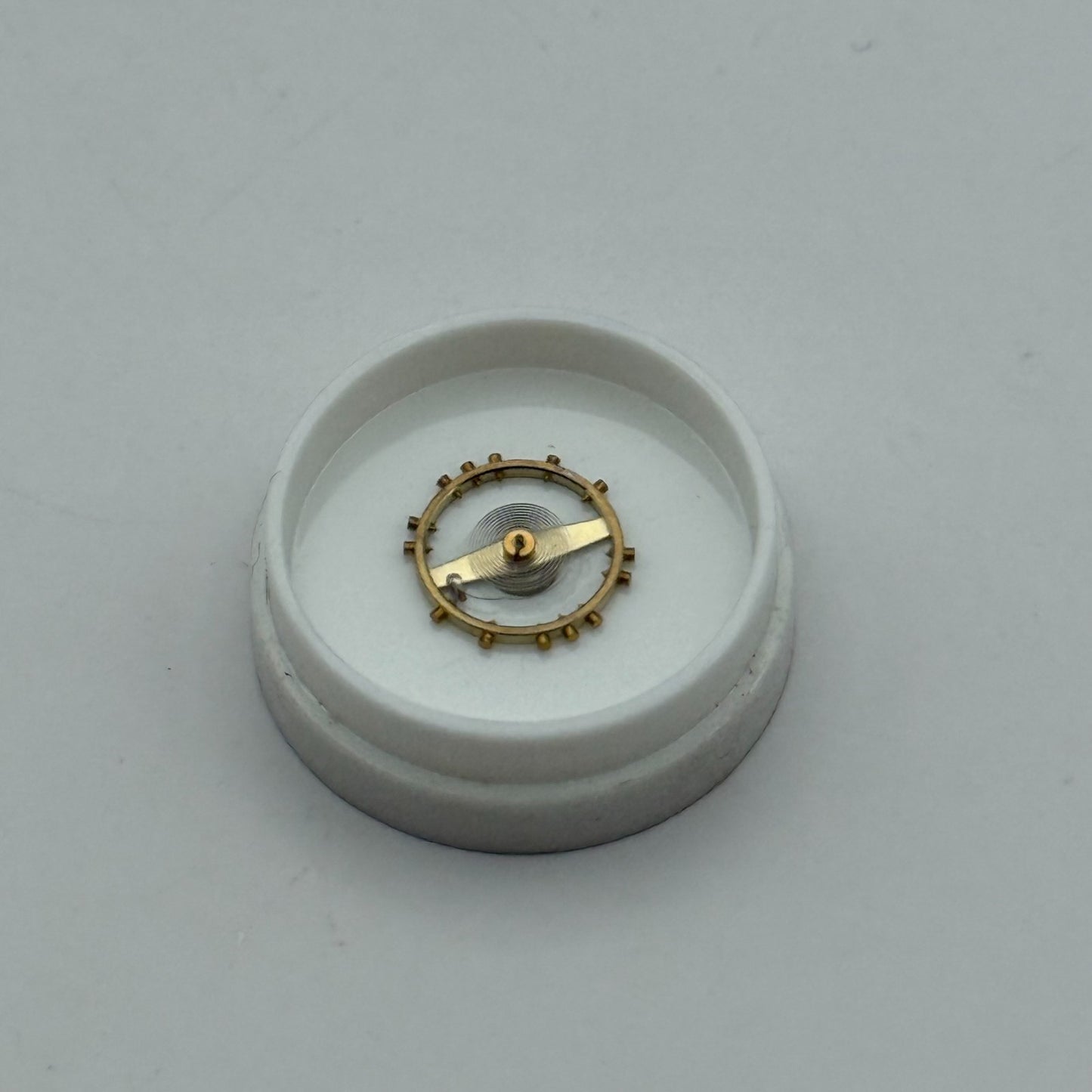 FHF 120 Balance Wheel Complete And Spring 6 3/4–8’’’ 205 M Watch Movement Parts