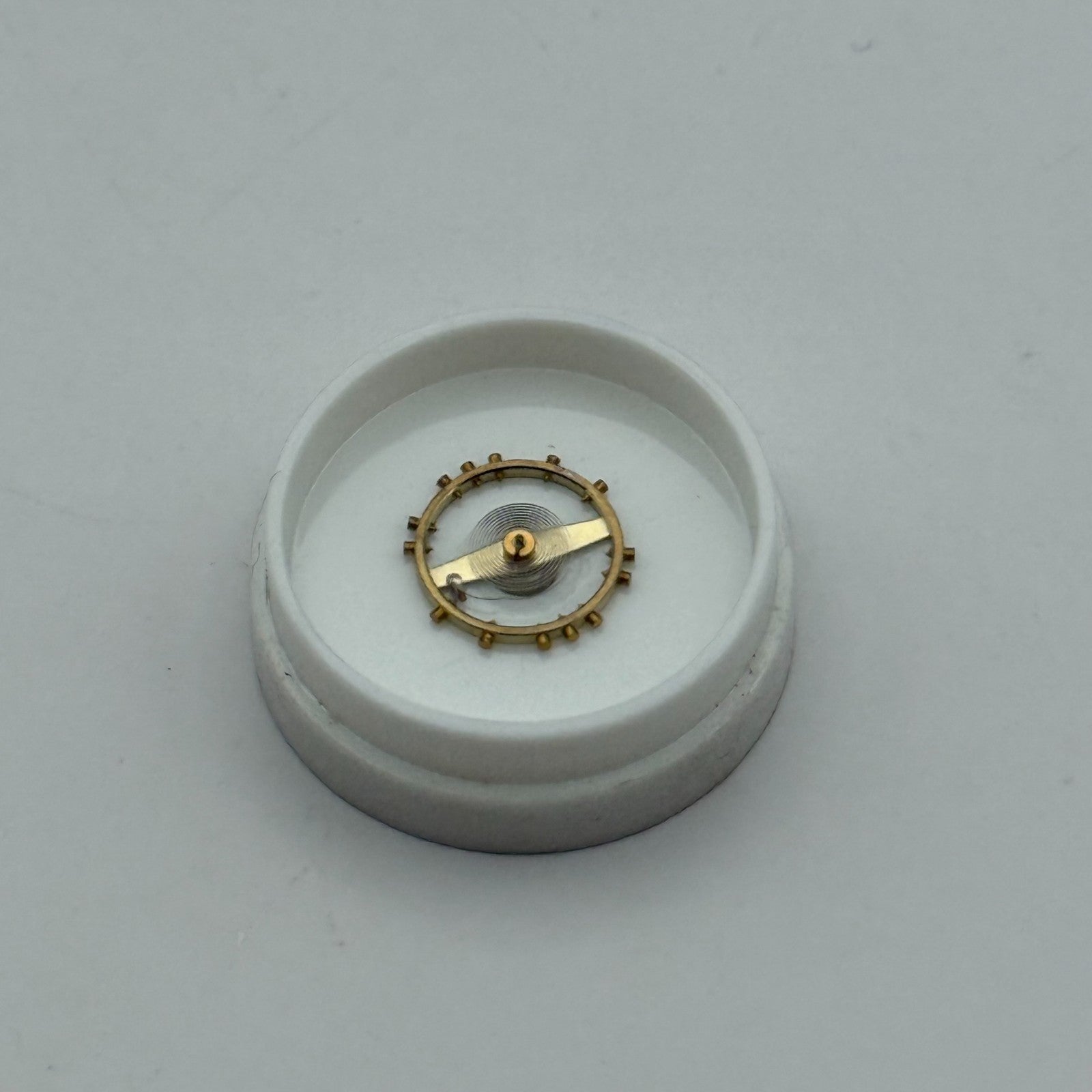 FHF 120 Balance Wheel Complete And Spring 6 3/4–8’’’ 205 M Watch Movement Parts