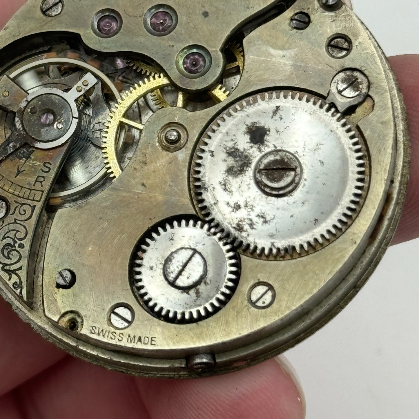 42.9mm Unidentified Swiss 15 Jewels Vintage Pocket Watch Movement PARTS SPARES