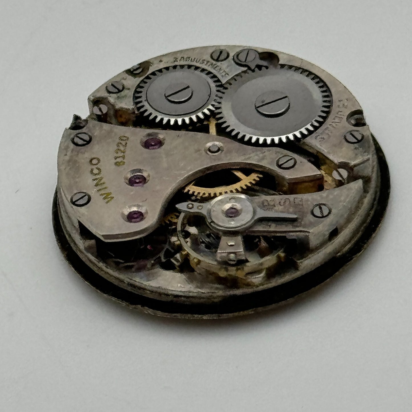 23.6mm Winco 81220 Manual Wind 15 Jewels Watch Movement Swiss Vintage PARTS
